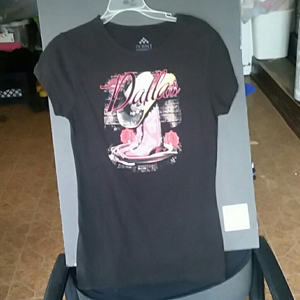 Black T-shirt Dallas